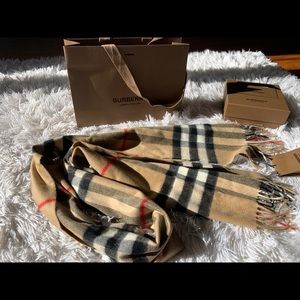 Classic Burberry Cashmere Scarf
